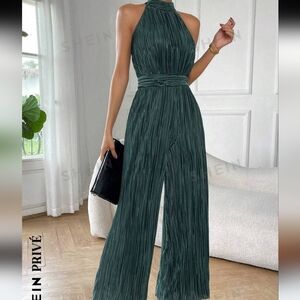 Shein womens green textured Jumpsuit wide leg,back zipper size 4 new without tag